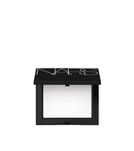 Light Reflecting Setting Powder Pressed